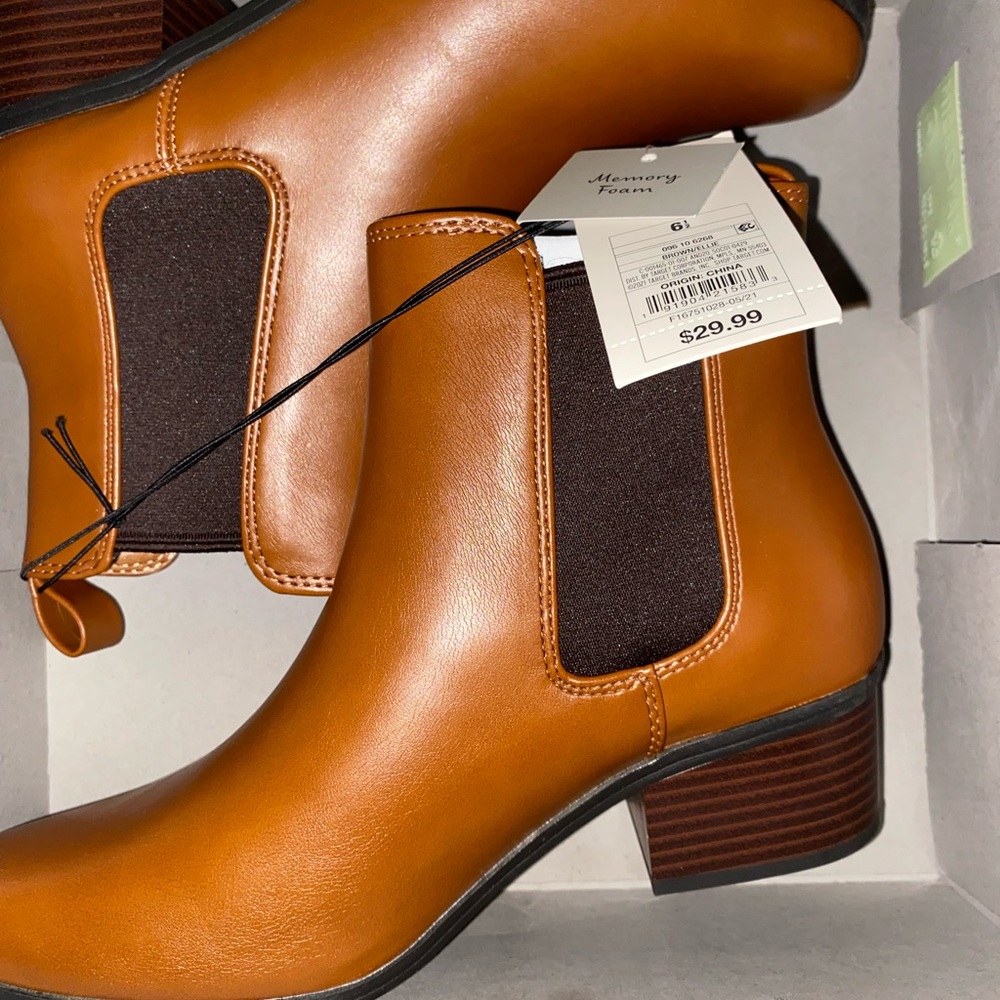 Ellie Tan Ankle Booties with Classic Chelsea Design